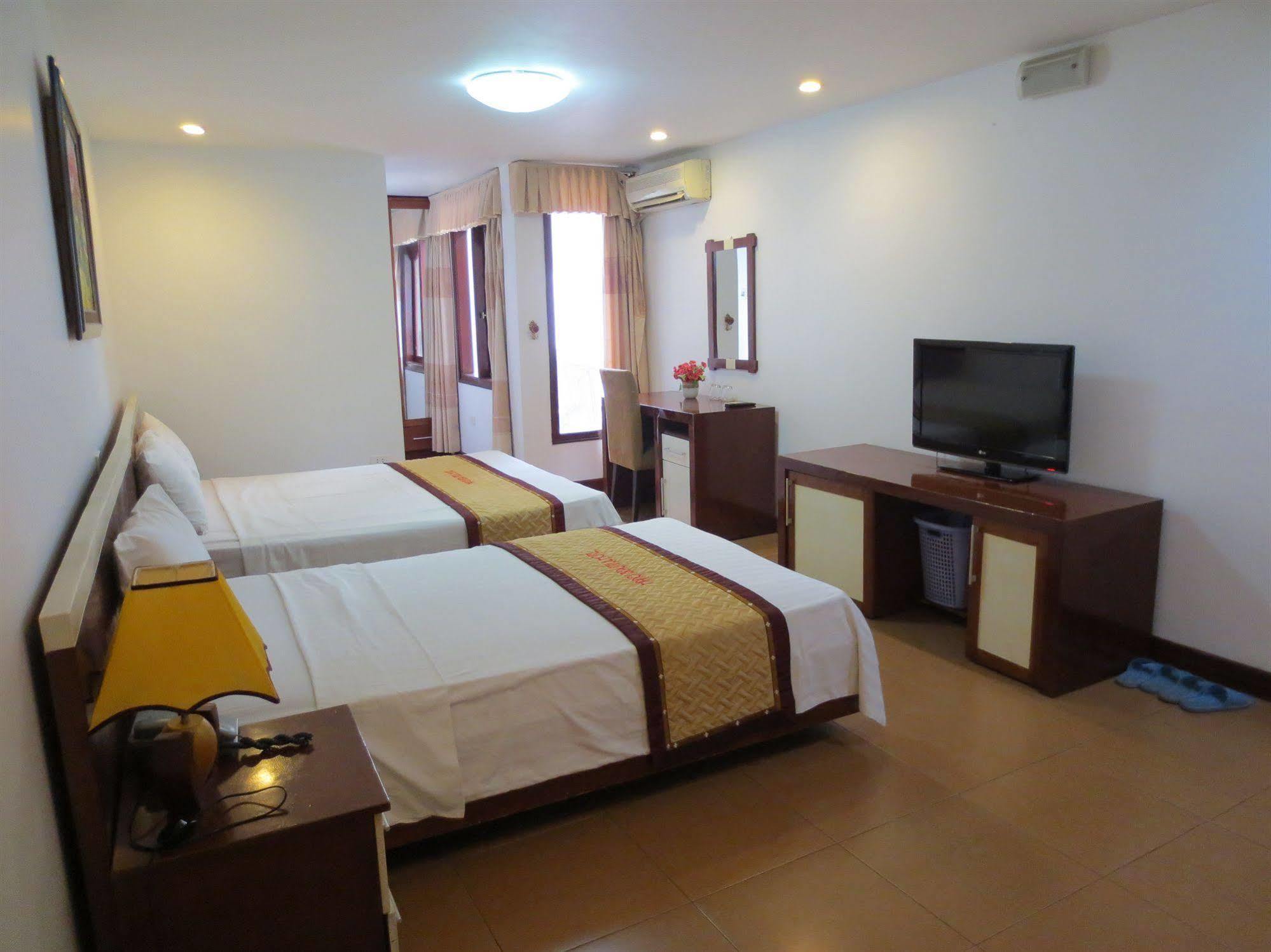 Hanoi Ancient Paradise Hotel Bagian luar foto
