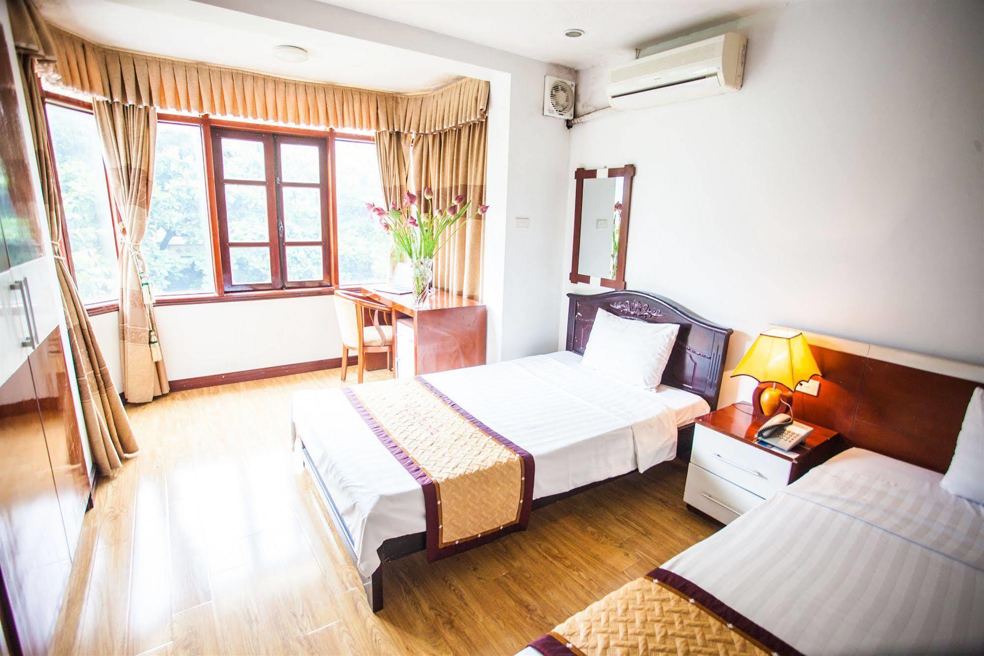 Hanoi Ancient Paradise Hotel Bagian luar foto